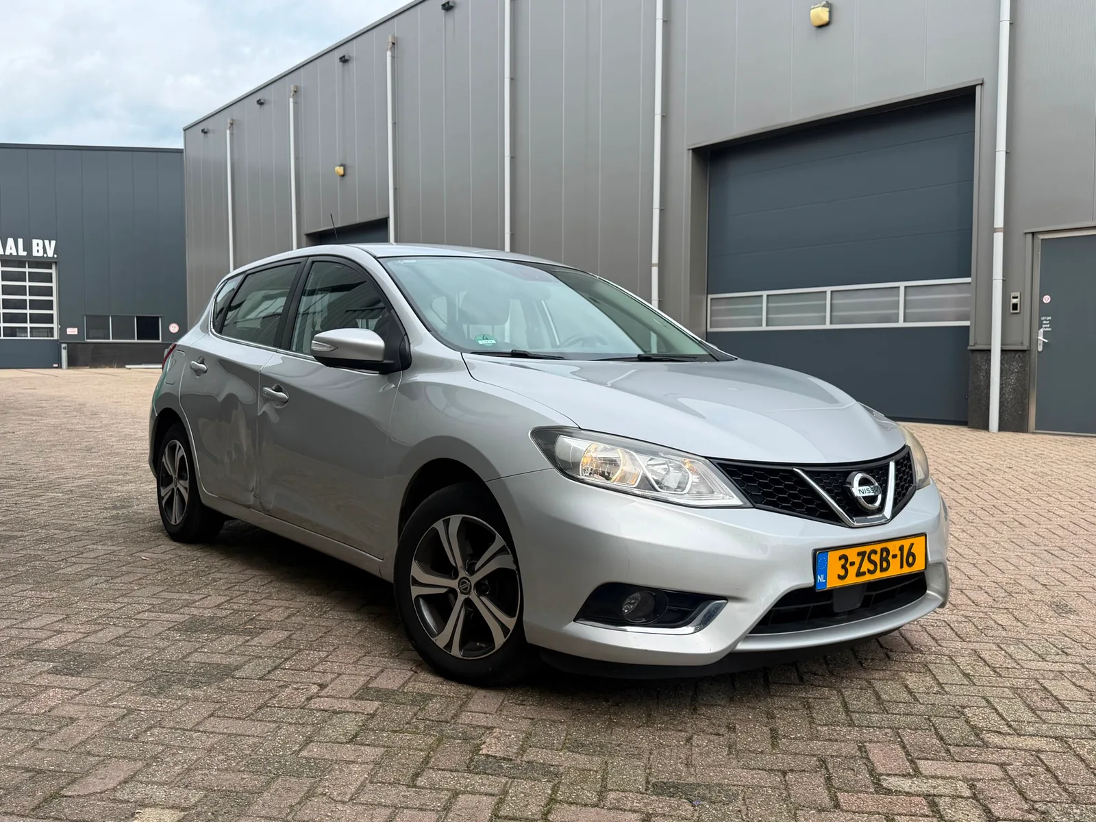 Nissan Pulsar (2015) — foto 1