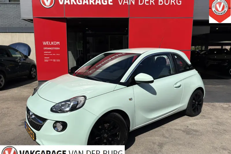 Opel Adam (2018)