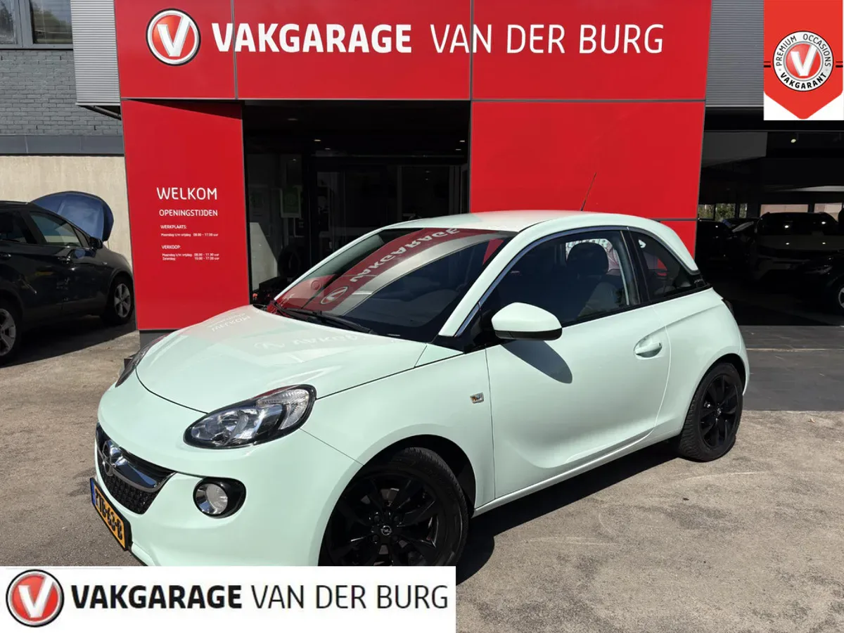 Opel Adam (2018) — foto 1