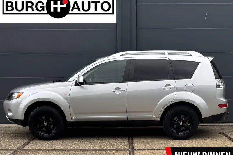Mitsubishi Outlander (2010)