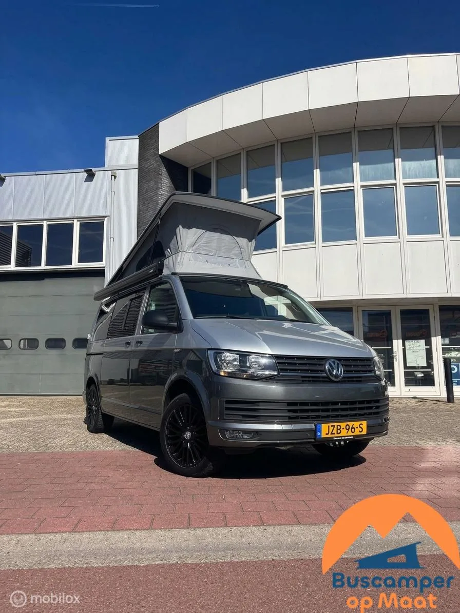 Volkswagen Transporter (2017) — foto 1