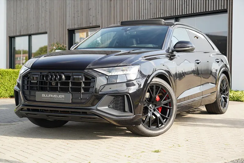 Audi Q8 (2019)