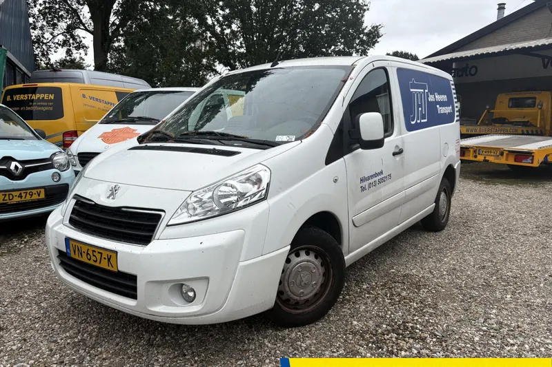Peugeot Expert (2015)