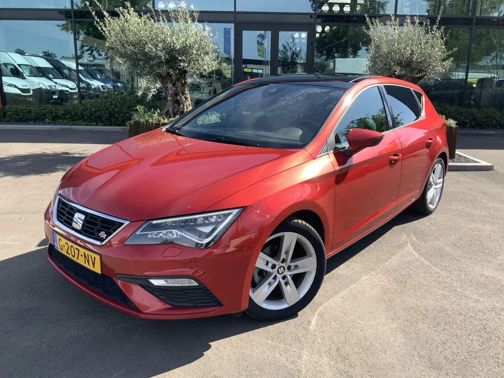 SEAT Leon (2019) — foto 1