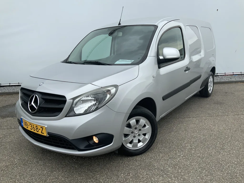 Mercedes-Benz Citan (2013) — foto 1