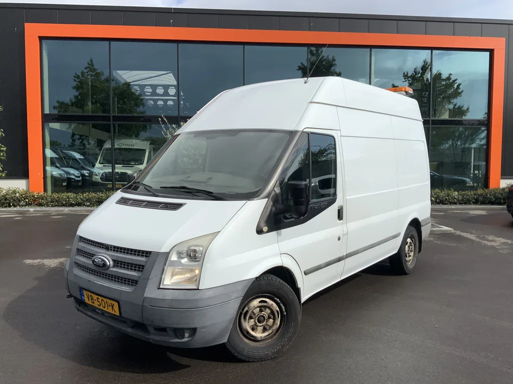 Ford Transit (2013) — foto 1