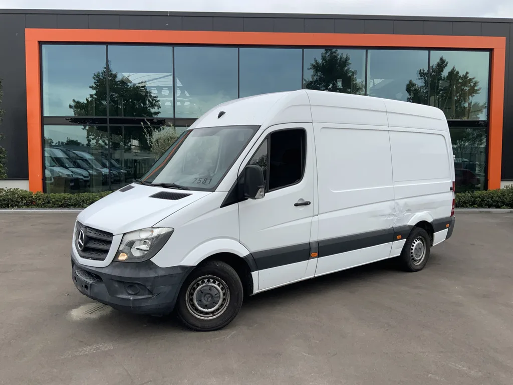 Mercedes-Benz Sprinter (2015) — foto 1