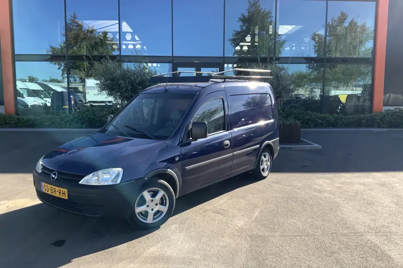 Opel Combo (2004)