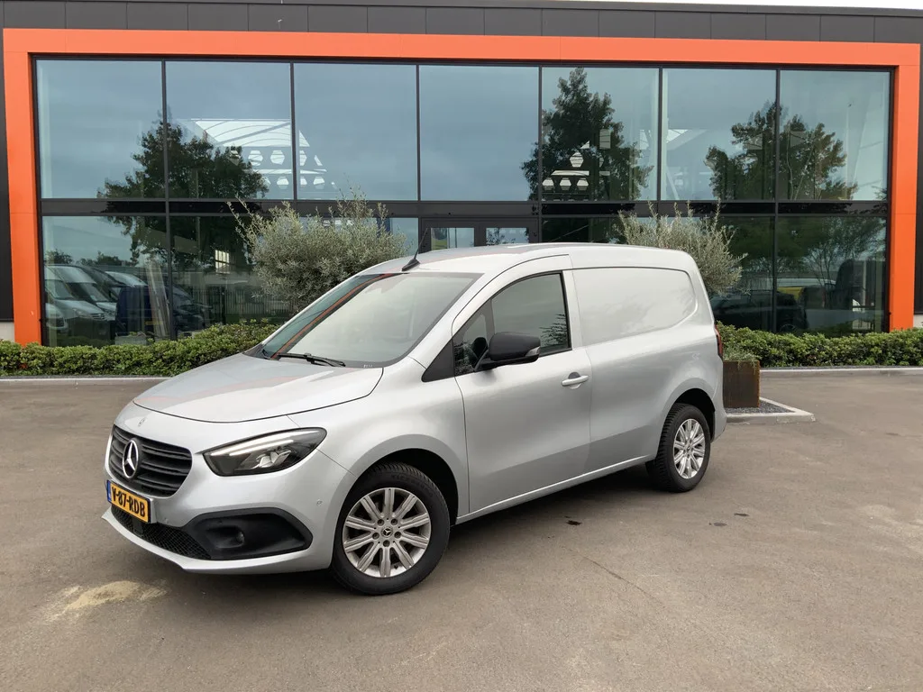 Mercedes-Benz Citan (2022) — foto 1