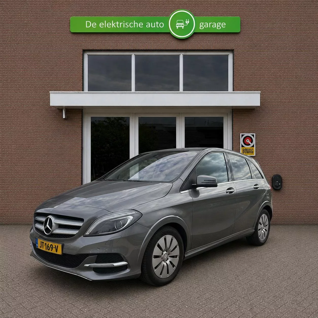 Mercedes-Benz B-Klasse (2016) — foto 1