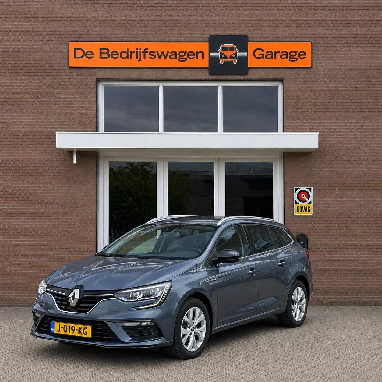 Renault Mégane (2020) — foto 1