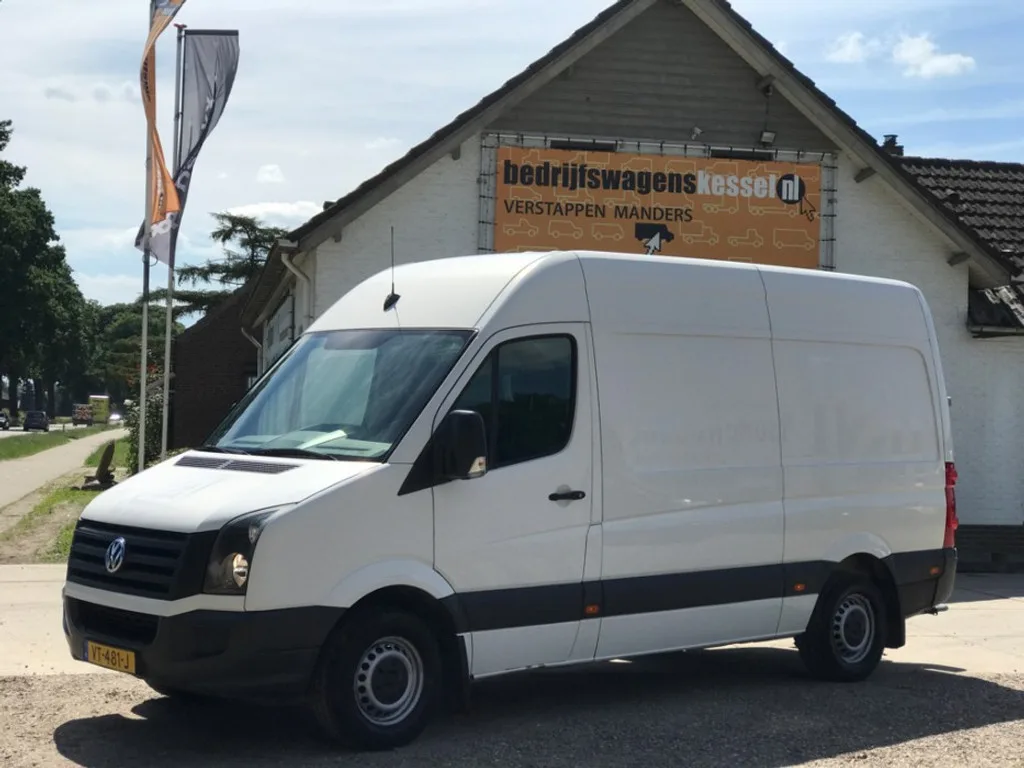 Volkswagen Crafter (2013) — foto 1