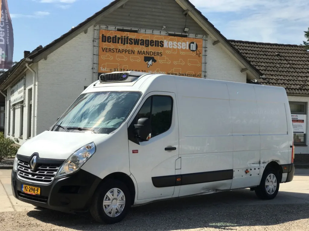 Renault Master (2016) — foto 1