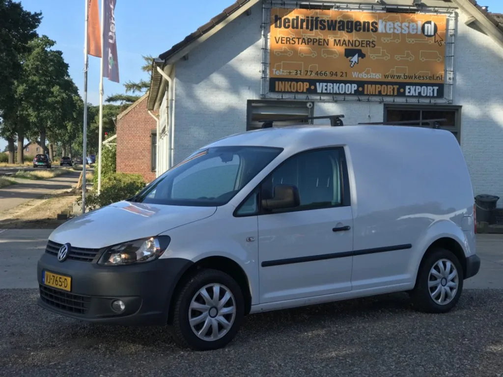 Volkswagen Caddy (2014) — foto 1