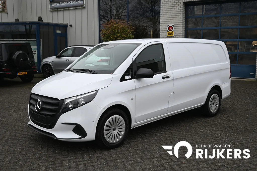 Mercedes-Benz Vito (2024) — foto 1