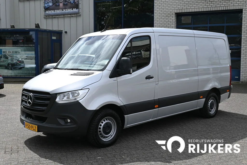 Mercedes-Benz Sprinter (2022) — foto 1