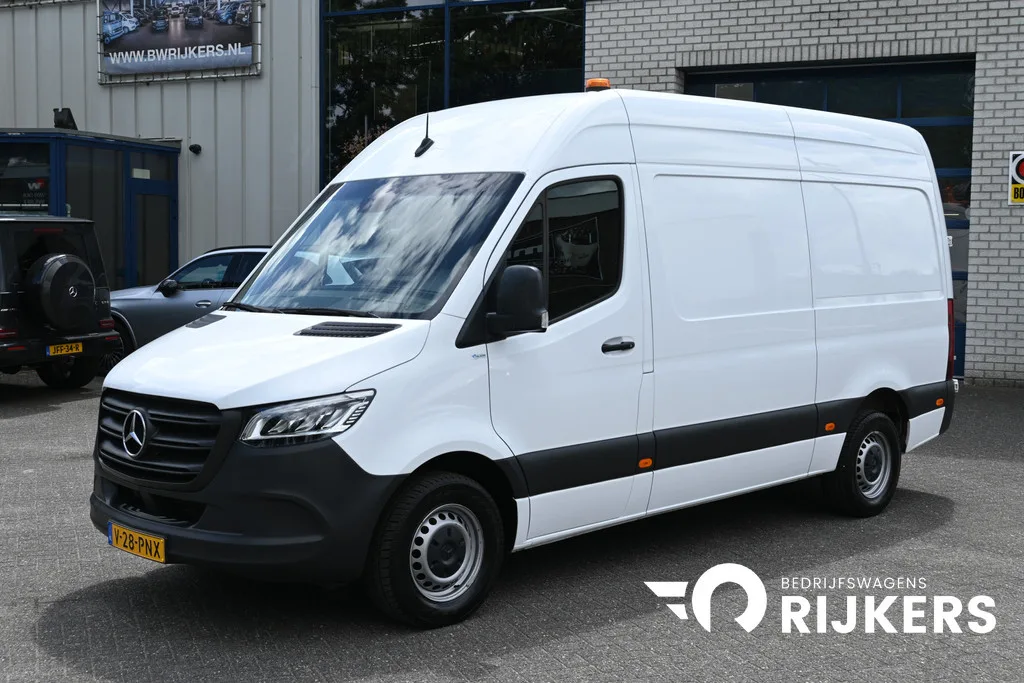 Mercedes-Benz Sprinter (2022) — foto 1