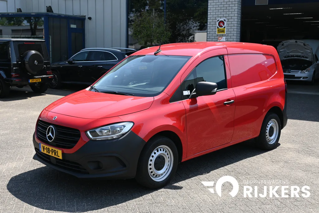 Mercedes-Benz Citan (2022) — foto 1