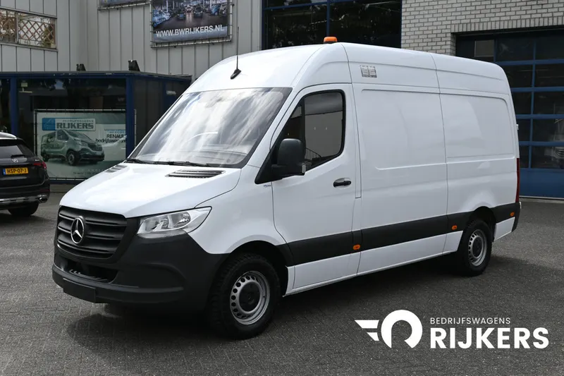 Mercedes-Benz Sprinter (2022)