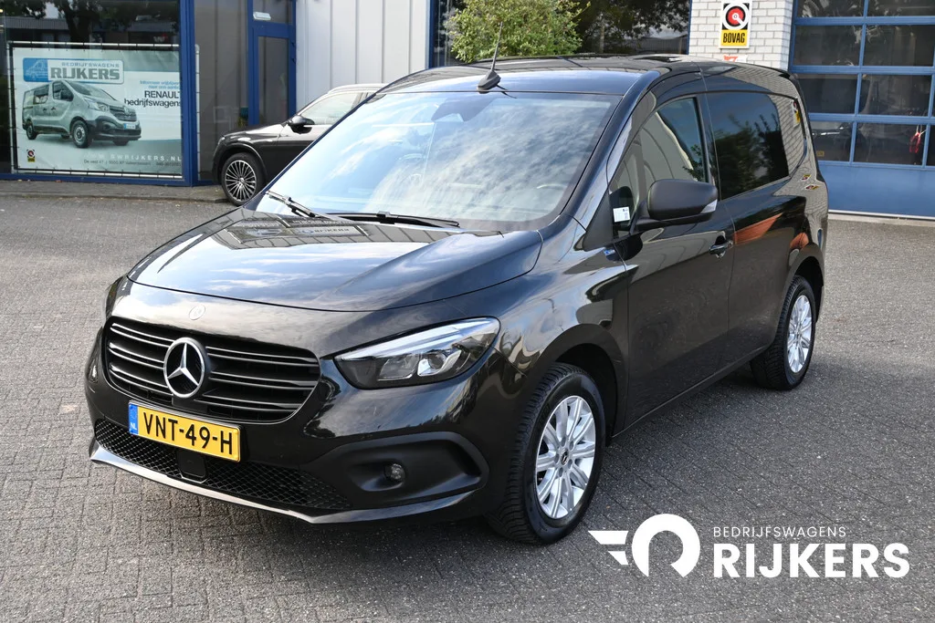 Mercedes-Benz Citan (2022) — foto 1