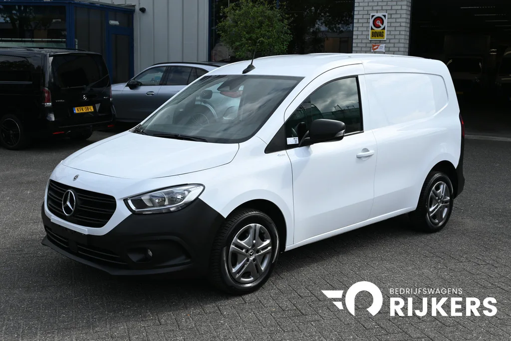 Mercedes-Benz Citan (2022) — foto 1