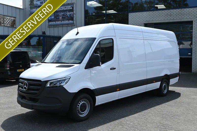 Mercedes-Benz Sprinter (2024)