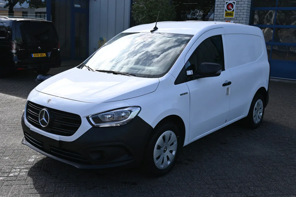 Mercedes-Benz eCitan (2026) — foto 1