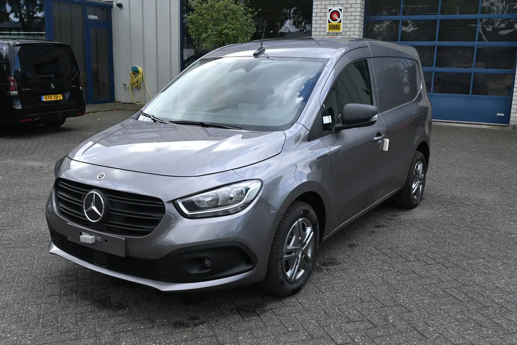 Mercedes-Benz eCitan (2026) — foto 1