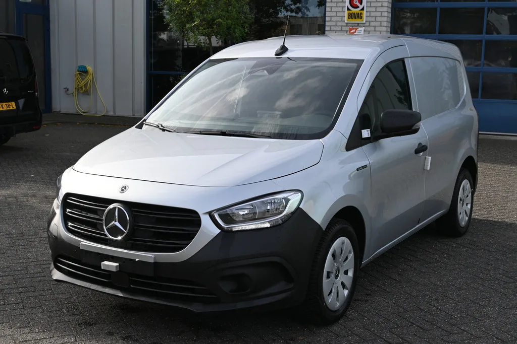 Mercedes-Benz eCitan (2026) — foto 1