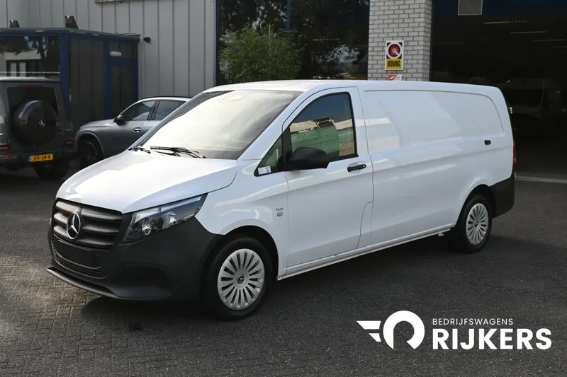 Mercedes-Benz Vito (2024)