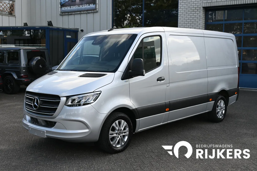 Mercedes-Benz Sprinter (2022) — foto 1