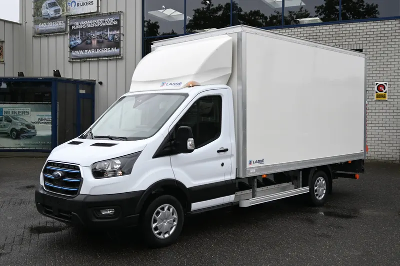 Ford E-Transit (2025)