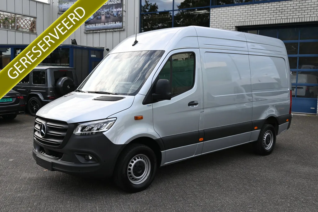 Mercedes-Benz Sprinter (2024) — foto 1