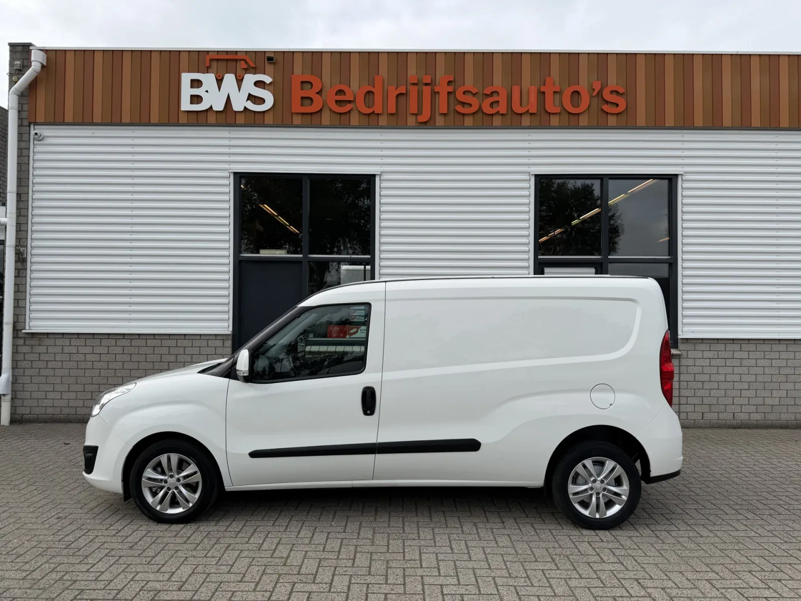 Opel Combo (2018) — foto 1