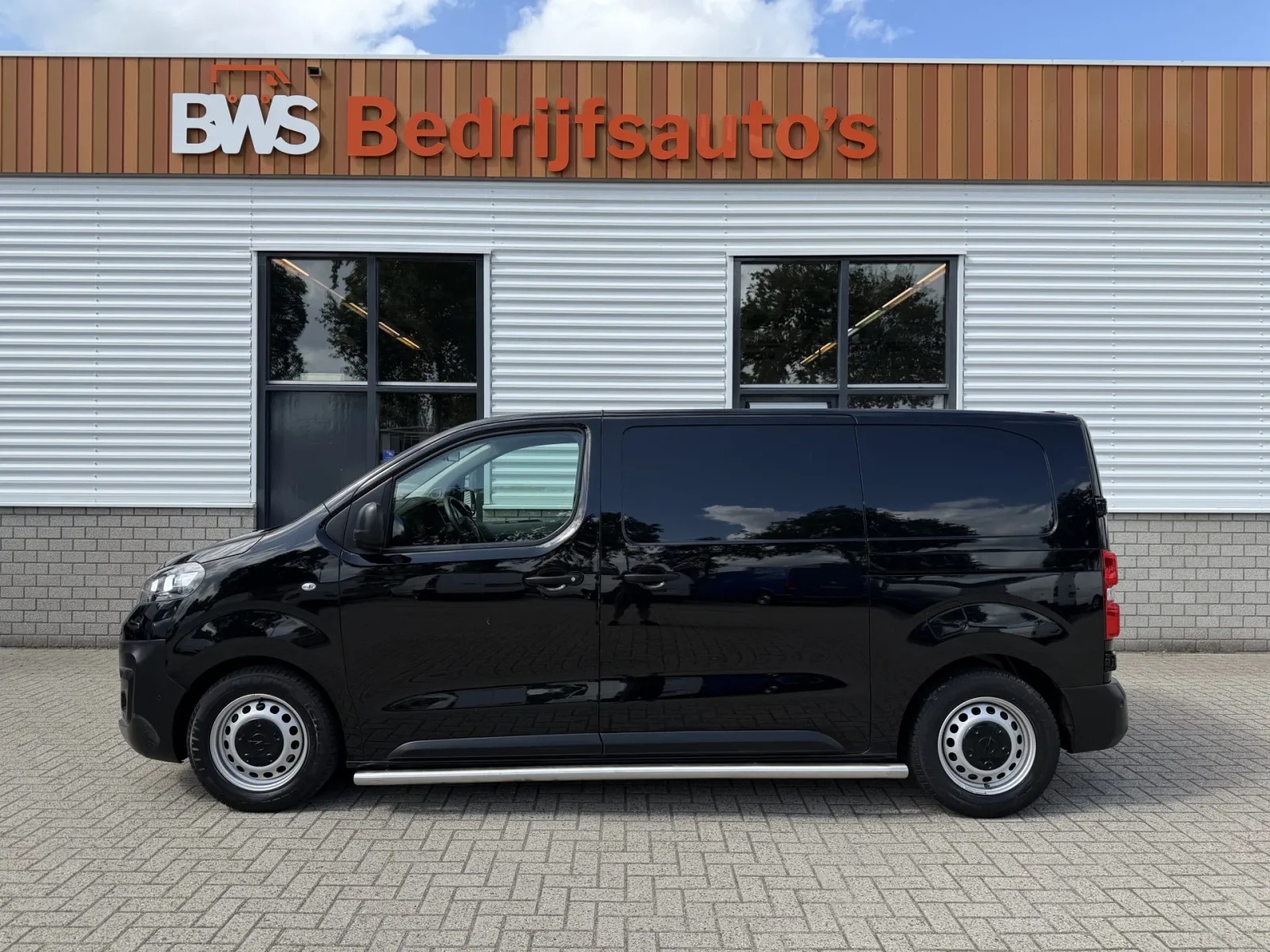 Opel Vivaro (2021) — foto 1