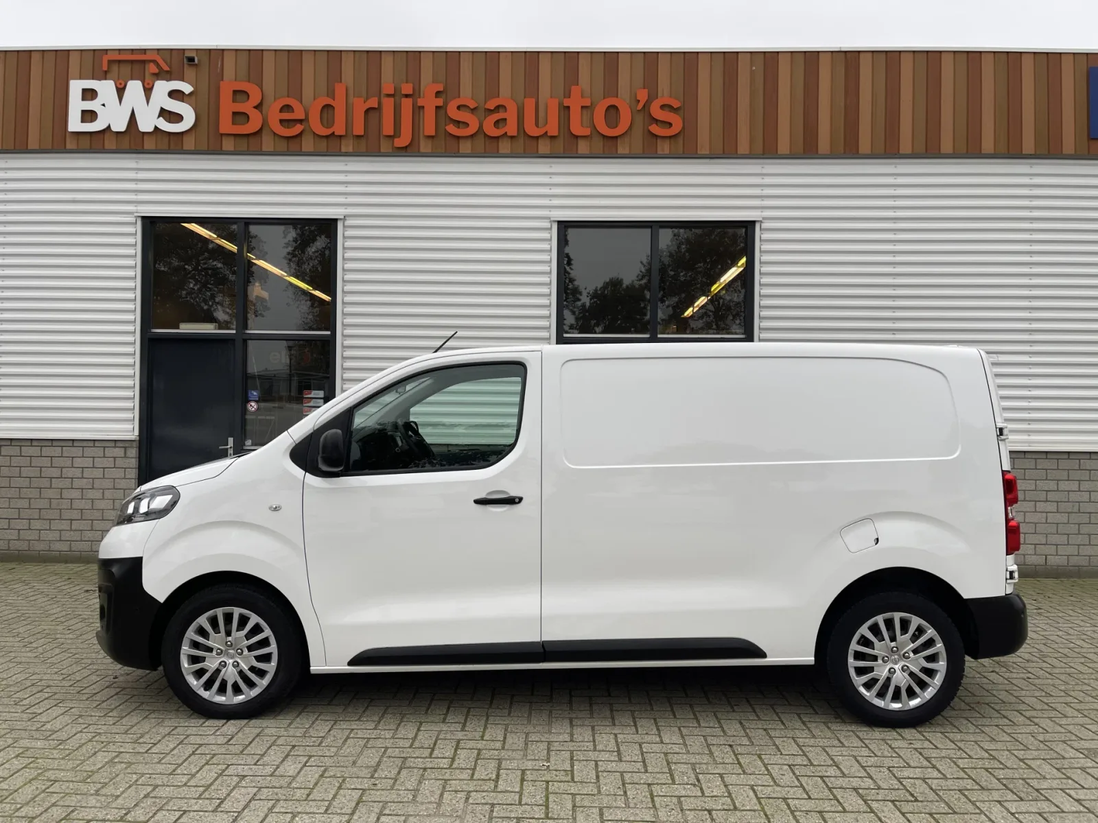 Opel Vivaro (2019) — foto 1