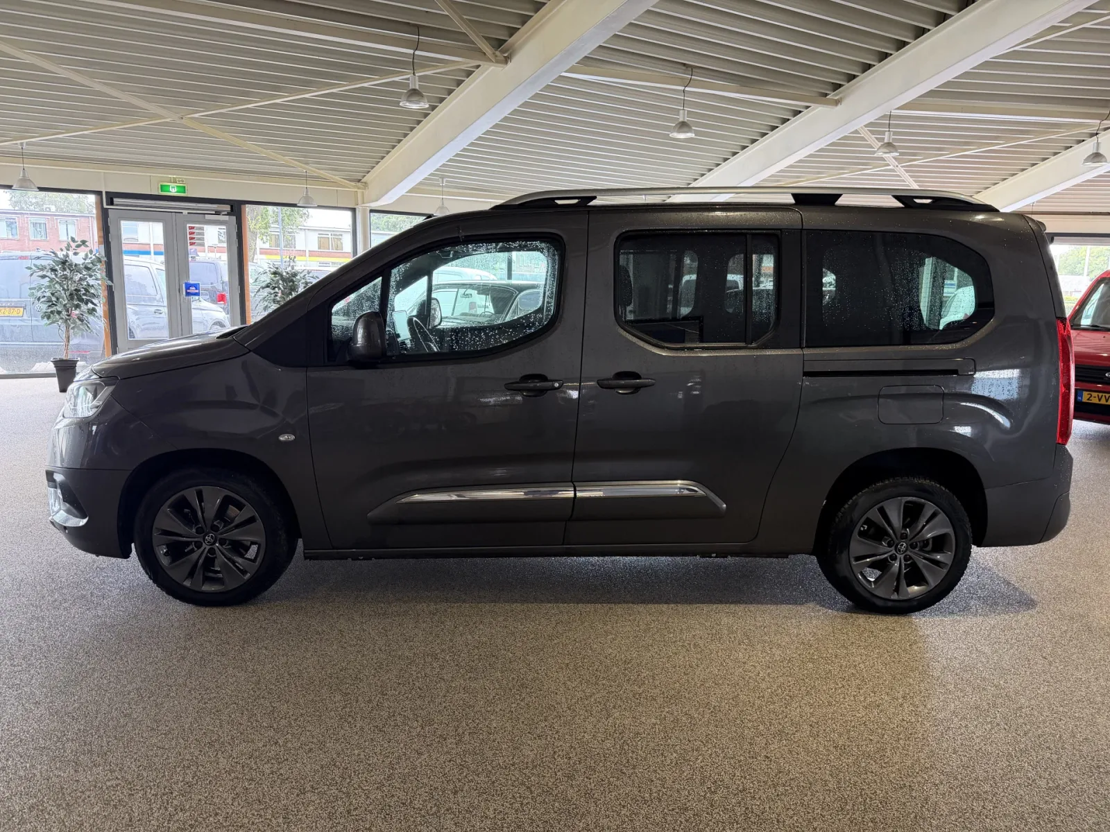 Toyota Proace (2021) — foto 1