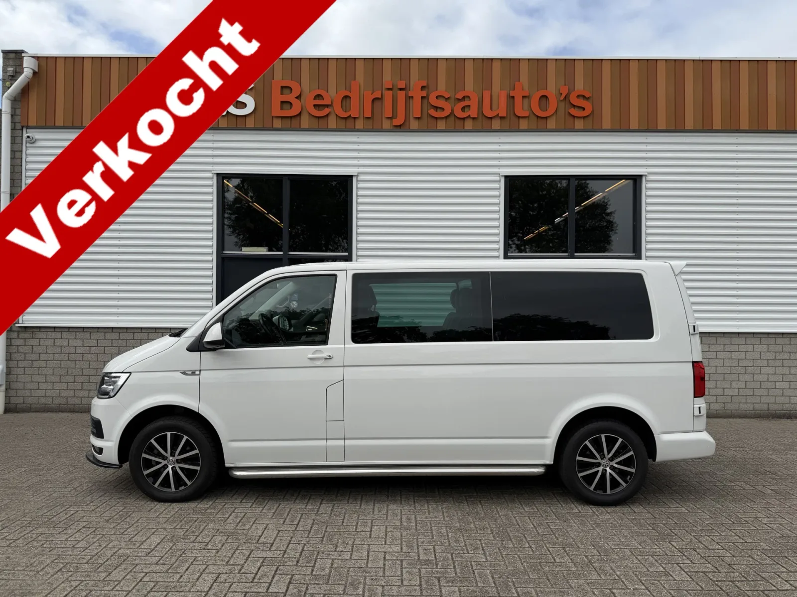Volkswagen Transporter (2020) — foto 1