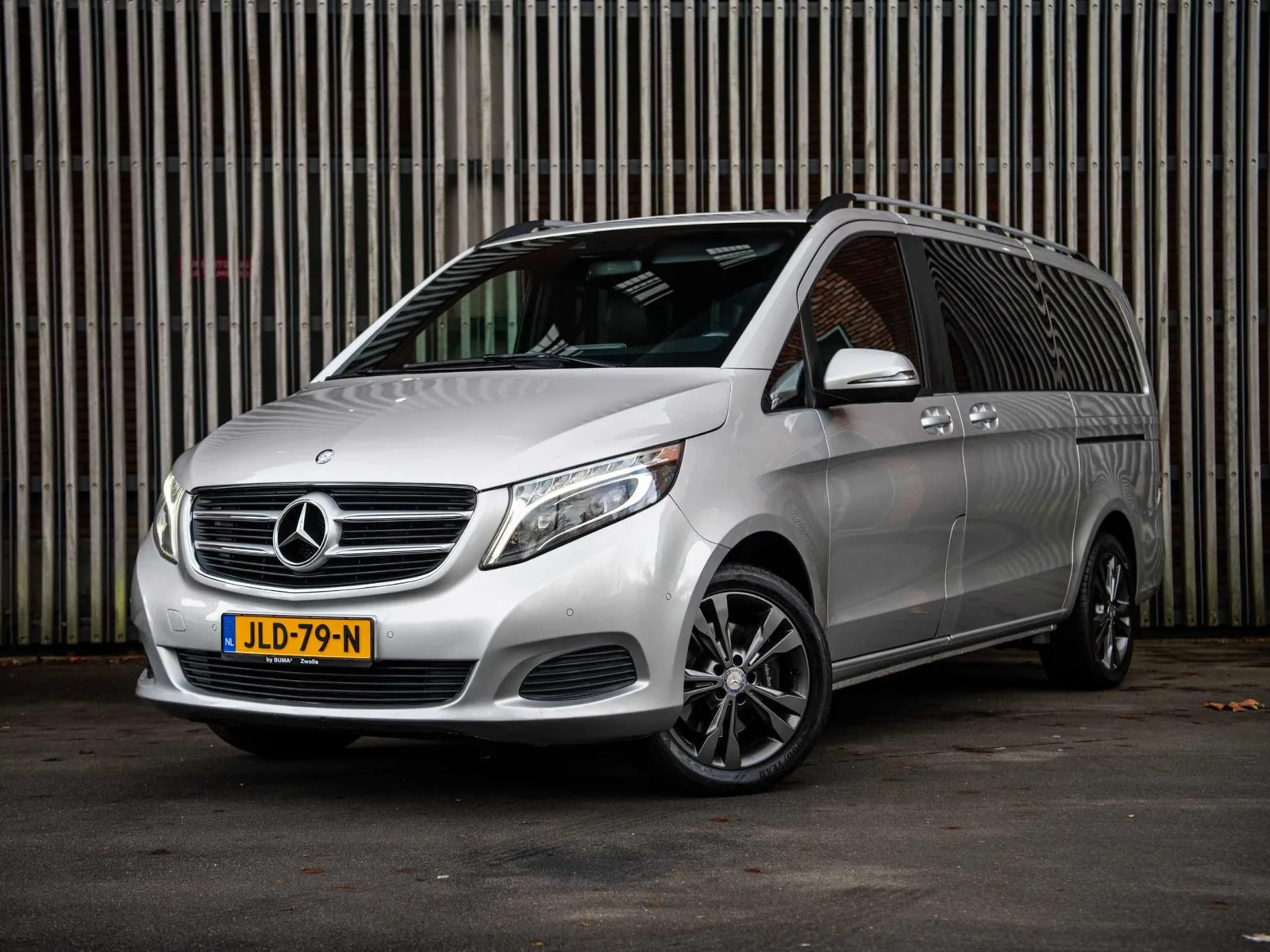 Mercedes-Benz V-Klasse (2017) — foto 1