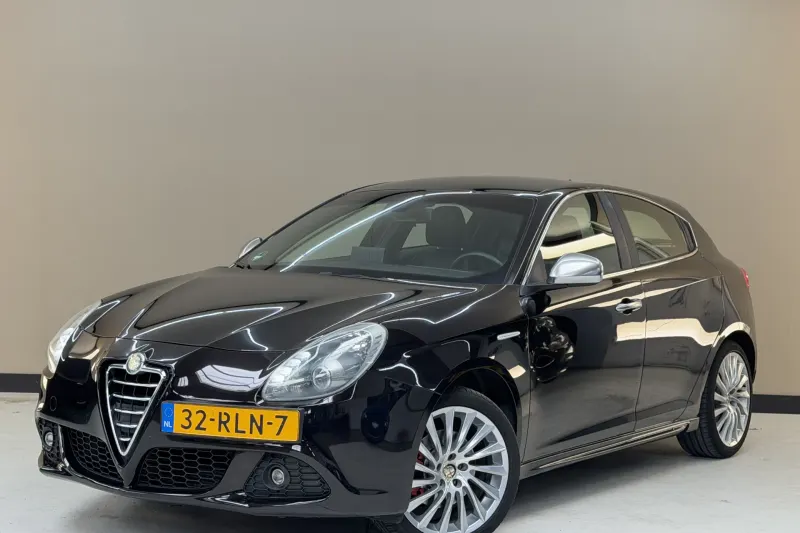 Alfa Romeo Giulietta (2011)