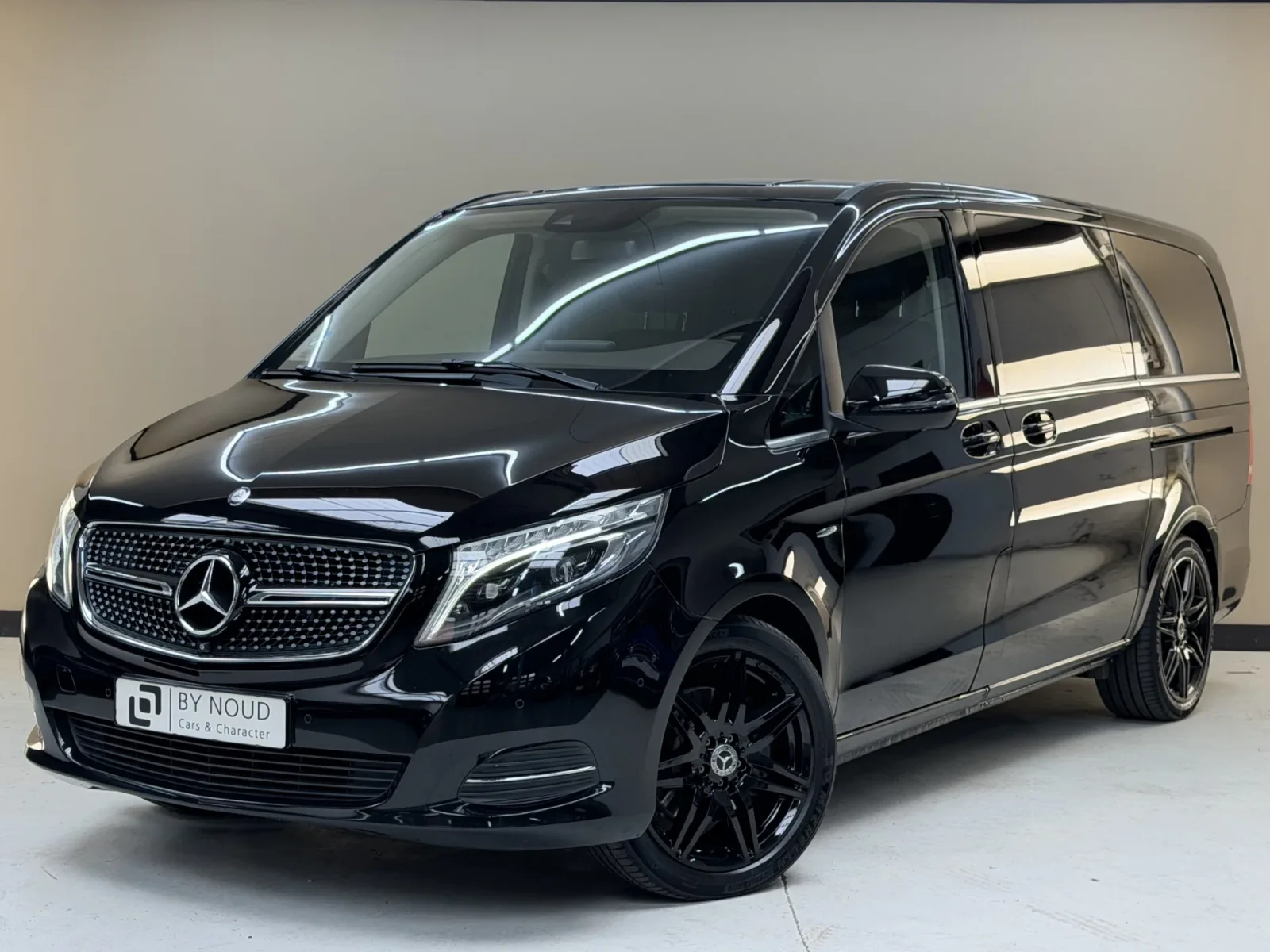 Mercedes-Benz V-Klasse (2017) — foto 1