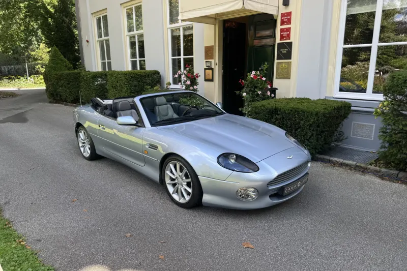 Aston Martin DB7 (2000)