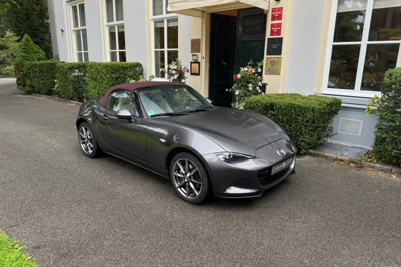 Mazda MX-5 (2021)