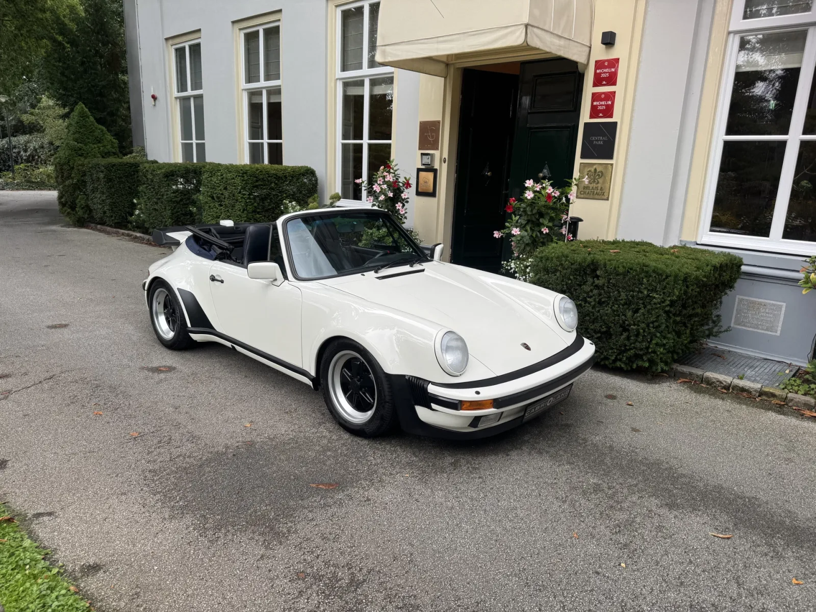 Porsche 911 (1988) — foto 1