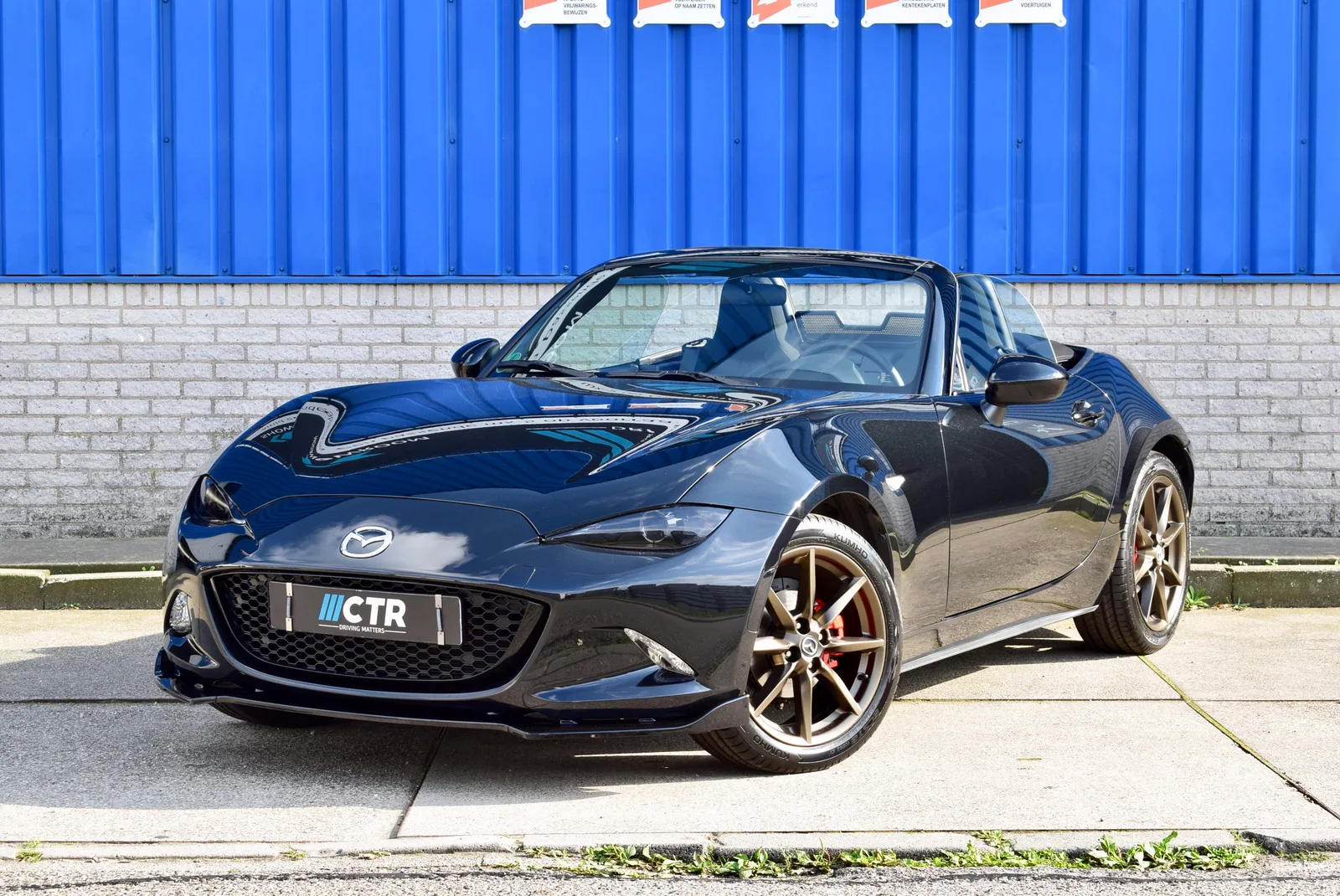 Mazda MX-5 (2018) — foto 1
