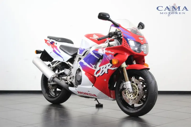 Honda CBR 900 RR Fireblade (1995)