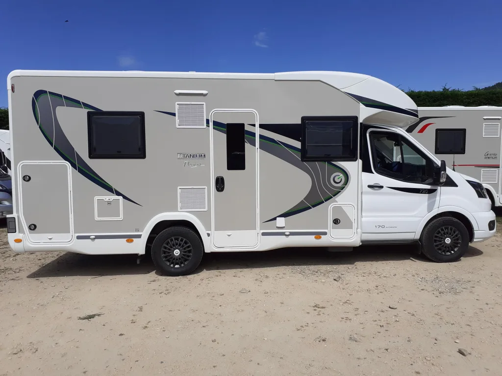 Chausson 720 (2023) — foto 1