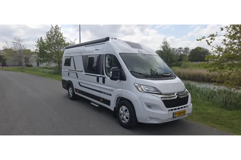 Adria Twin (2022)