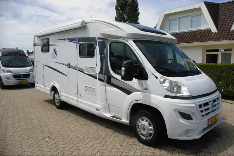 Knaus Van Ti (2014)