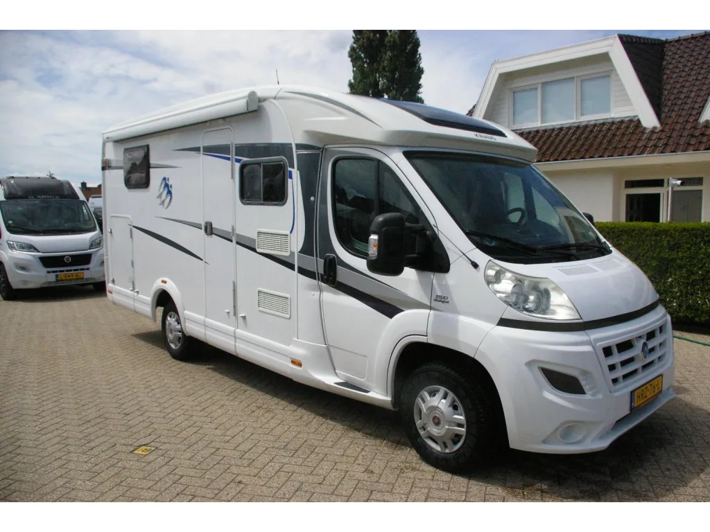 Knaus Van Ti (2014) — foto 1